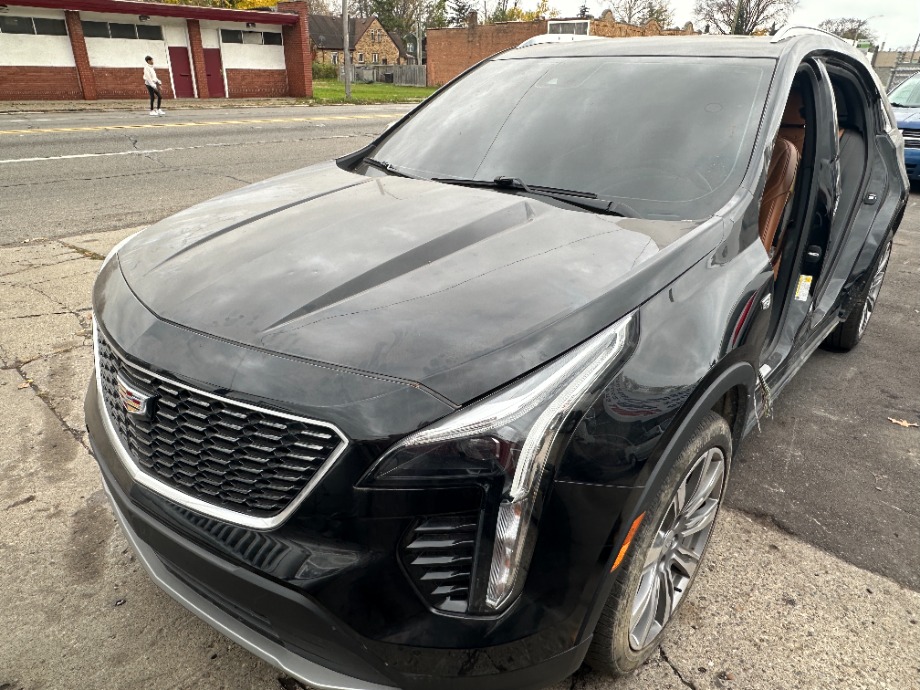 2019 Cadillac XT4 FWD Repairable Wrecks 