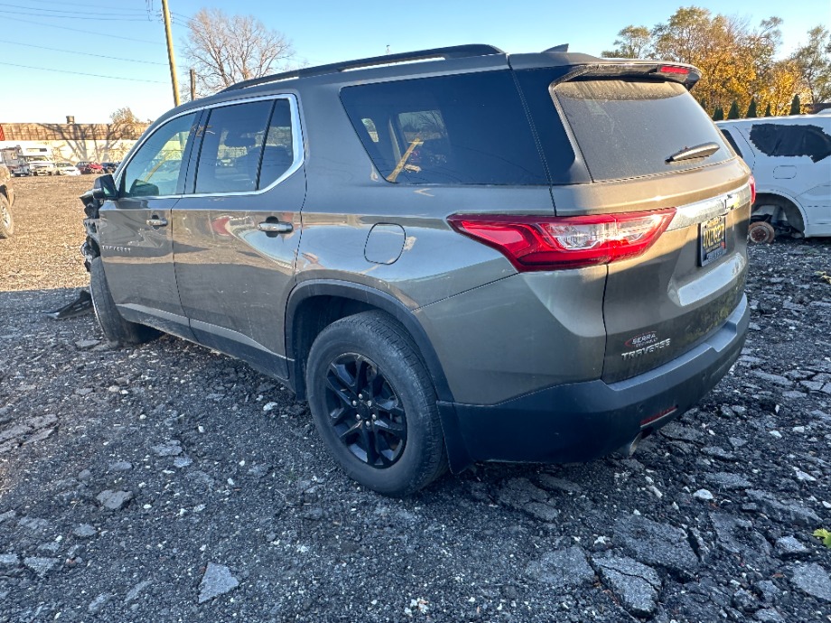 2020 Chevy Traverse LT FWD Repairable Wrecks 