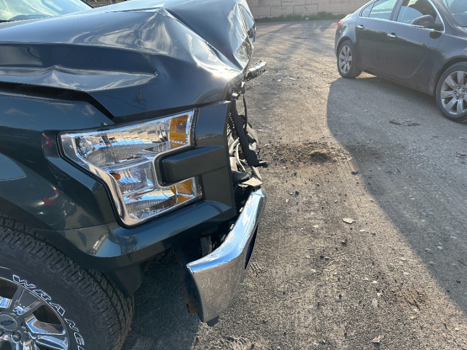 2015 Ford F150 XLT Crew Cab 4x4 Repairable Wrecks 