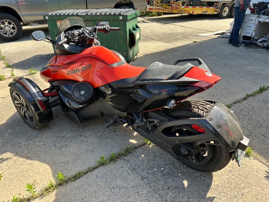 2016 Can Am Spyder RSS Repairable Wrecks 