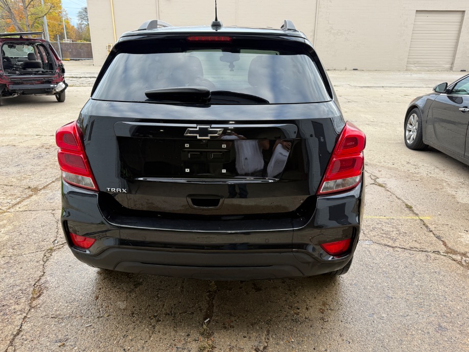 2021 Chevy Trax LT FWD Repairable Wrecks 